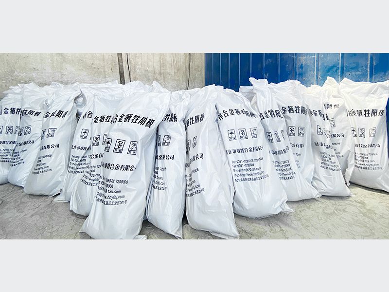 埋地管線，儲罐外壁及其它地下金屬結(jié)構(gòu)常用犧牲陽極